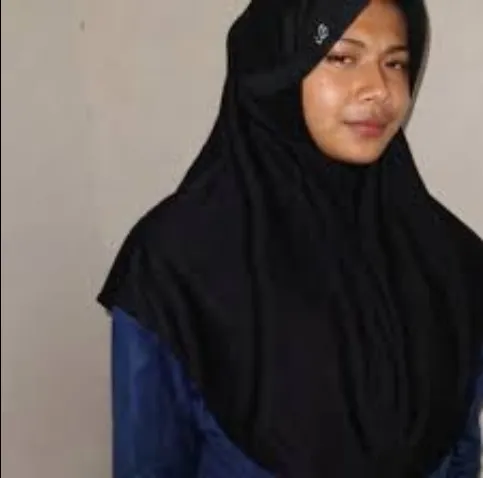 Video Viral Smp dan Sma Surtini Hijab Hitam Begitu Polos Saat di Tawari Piscok Begitu Liar dan Bringas